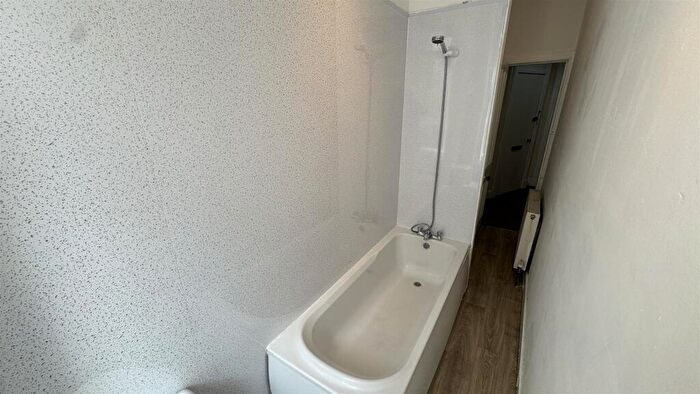 1 Bedroom Flat To Rent In Westmoreland Street, Glasgow, G42
