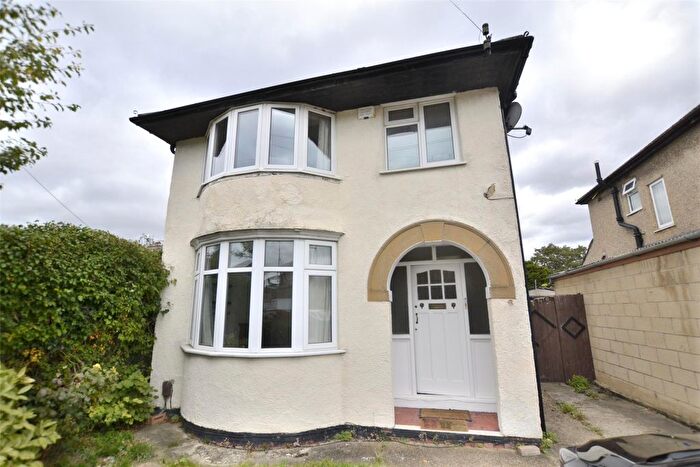 3 Bedroom Detached House To Rent In Lyndworth Close, Headington, Oxford, OX3