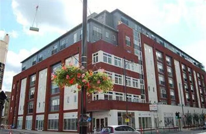 1 Bedroom Flat To Rent In Manor Road, Wallington, SM6