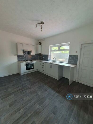 2 Bedroom Terraced House To Rent In Pemberton Street, Little Hulton, Manchester, M38