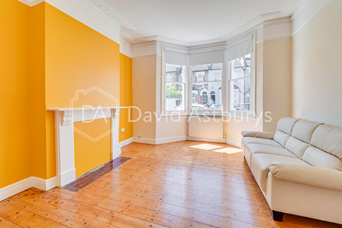 3 Bedroom Terraced House To Rent In Livingstone Road, London, N13