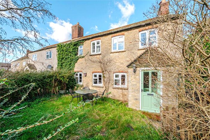 3 Bedroom Semi-Detached House For Sale In Blackditch, Stanton Harcourt, Witney, OX29