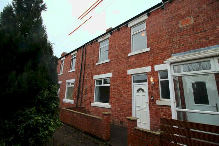 2 Bedroom Terraced House To Rent In Manor View, Washington, Tyne And Wear, NE37