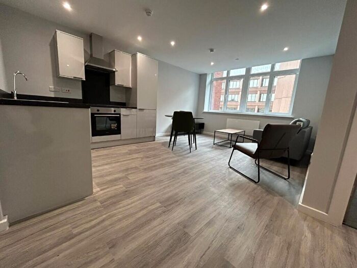 1 Bedroom Apartment To Rent In Derby Square, Liverpool, Merseyside, L2