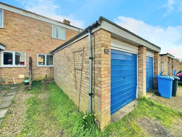 2 Bedroom Terraced House To Rent In Brockwell Court, Norwich, NR3