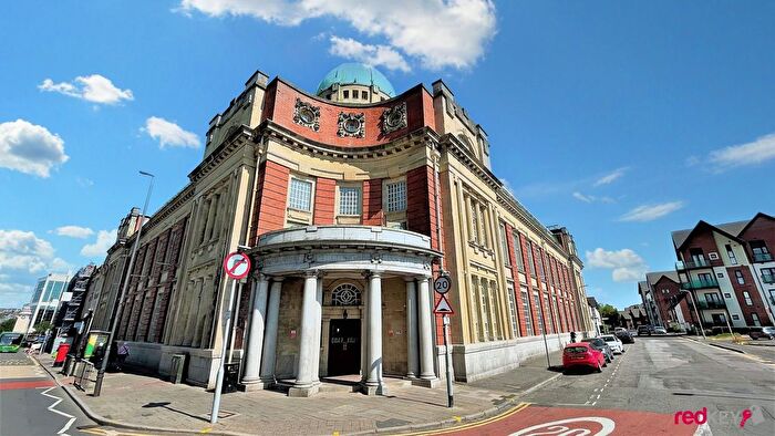 1 Bedroom Flat To Rent In Clarence Place, Newport, NP19