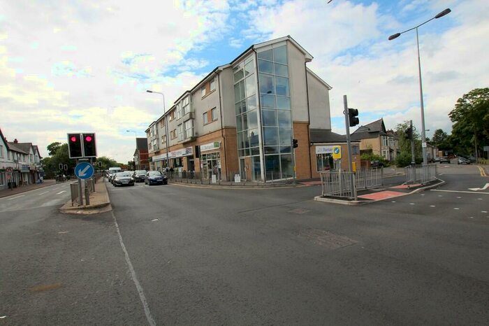 2 Bedroom Flat To Rent In Parkfield House, North Road, Cardiff, CF14