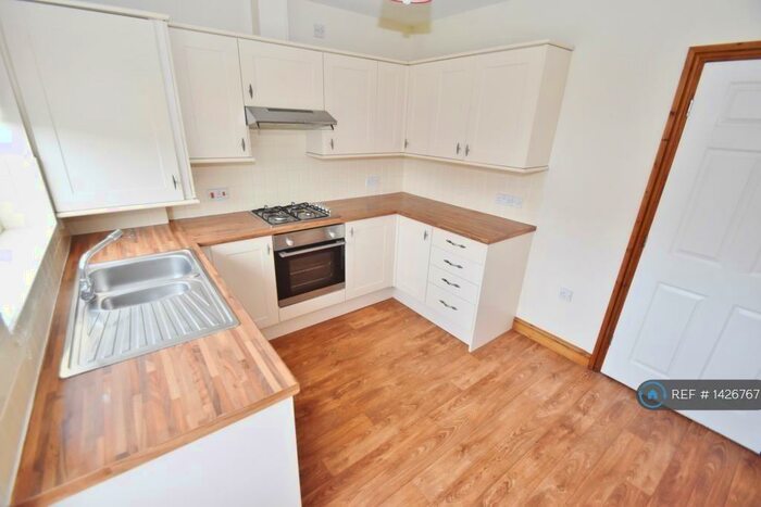 2 Bedroom Bungalow To Rent In Harrow Road, Skegness, PE25