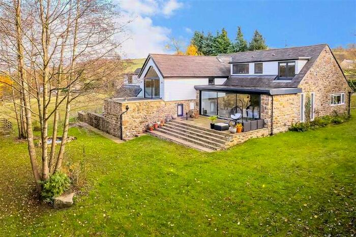 5 Bedroom Detached House For Sale In Hookstone Garth, Darley, North Yorkshire, HG3