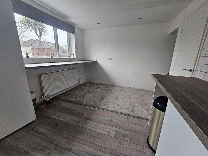 2 Bedroom End Of Terrace House For Sale In Booths Lane, Great Barr, Birmingham, B42