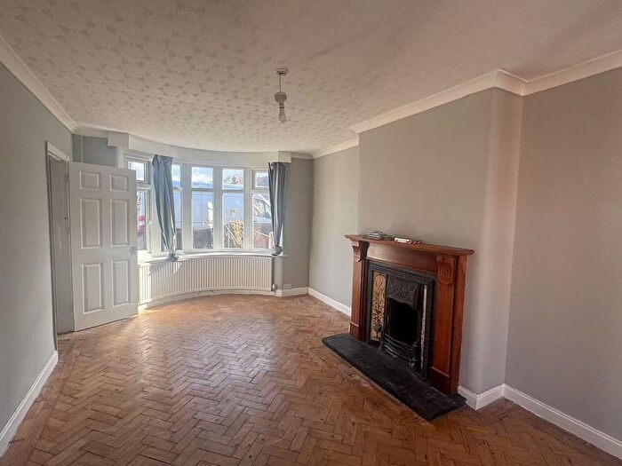 3 Bedroom Semi Detached House To Rent In Winwood Road, Manchester, M20