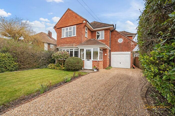 4 Bedroom Detached House For Sale In Upper Drive, East Preston, BN16