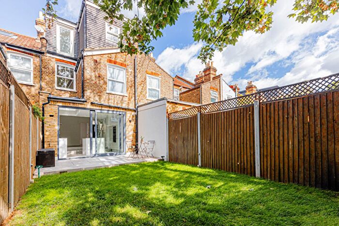 4 Bedroom Terraced House To Rent In Lancaster Road, London, E17