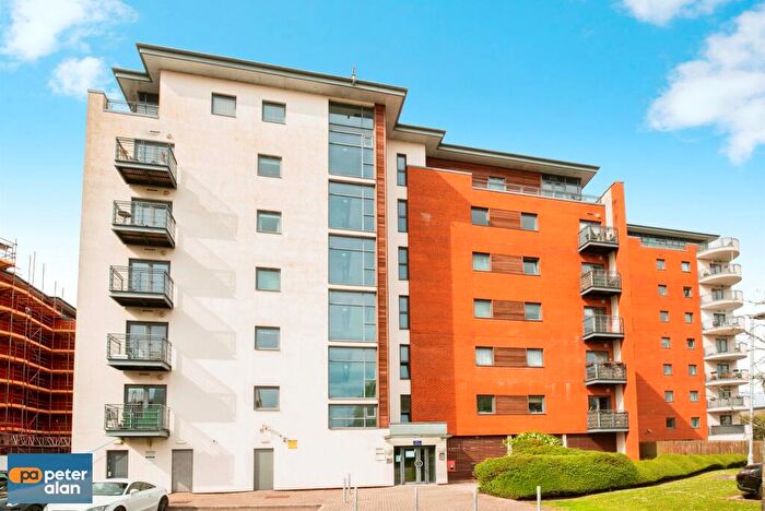 2 Bedroom Apartment For Sale In Galleon Way, Cardiff, CF10