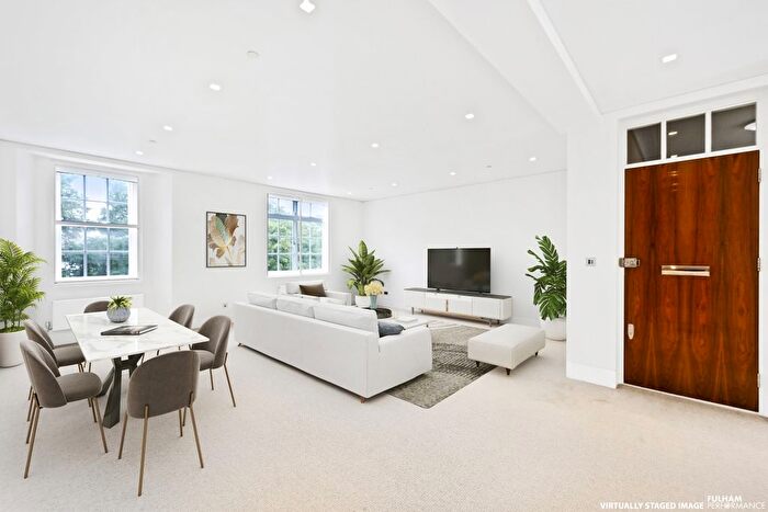 2 Bedroom Flat To Rent In Fulham Road, London, SW3