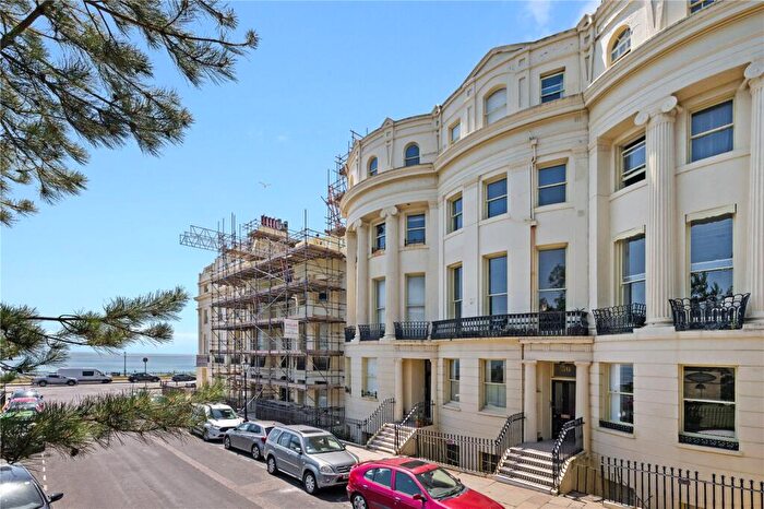 1 Bedroom Apartment For Sale In Brunswick Square, Hove, East Sussex, BN3