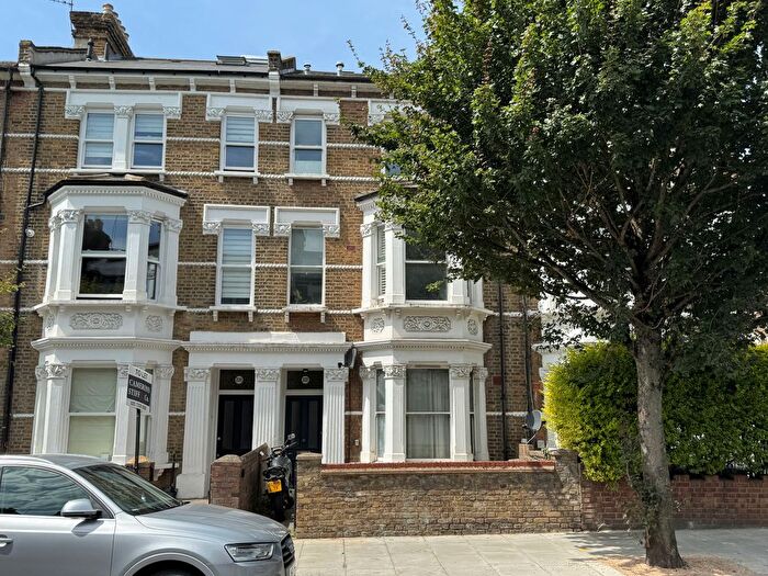 2 Bedroom Flat To Rent In Fernhead Road, London, W9