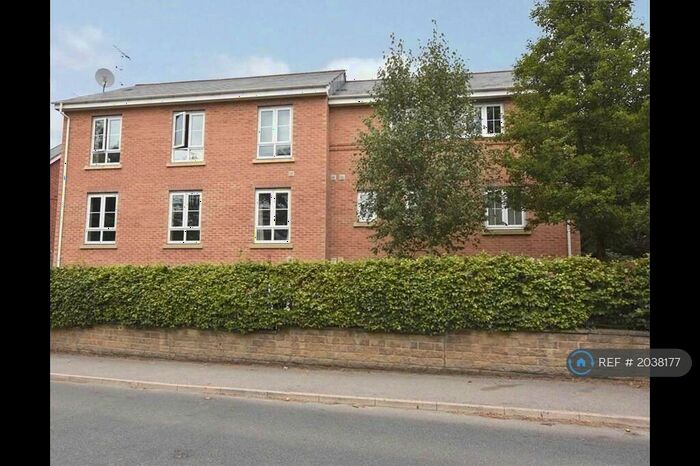 2 Bedroom Flat To Rent In Troydale Park, Pudsey, LS28