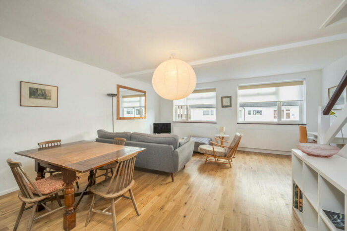 3 Bedroom Maisonette To Rent In Fellows Road, Belsize Park, NW3