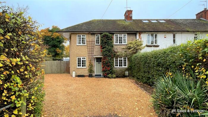 4 Bedroom End Of Terrace House For Sale In Cattlegate Road, Northaw, Potters Bar, EN6