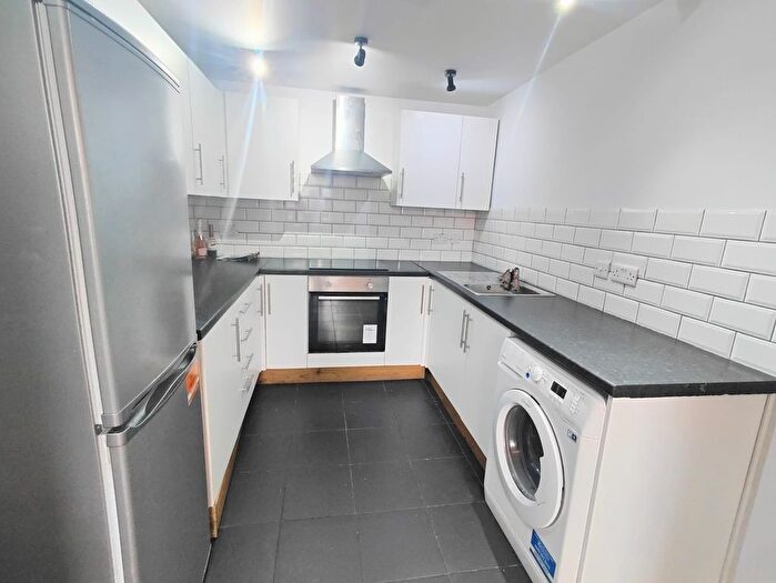 1 Bedroom Flat To Rent In Milton Street, Burton-On-Trent, DE14