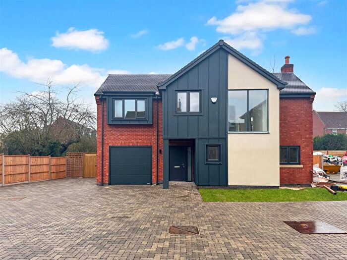 4 Bedroom Detached House For Sale In Bosworth Close, Broughton Astley., LE9