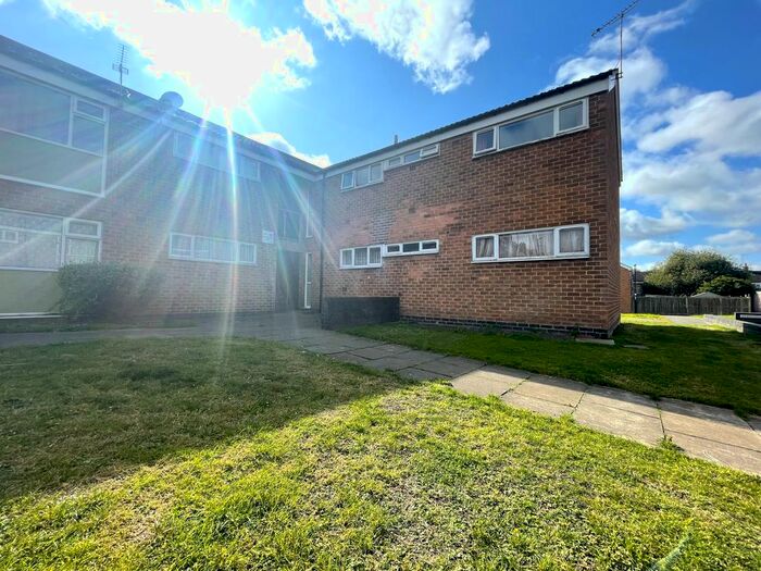 2 Bedroom Flat To Rent In Weymouth Close, Coventry, CV3