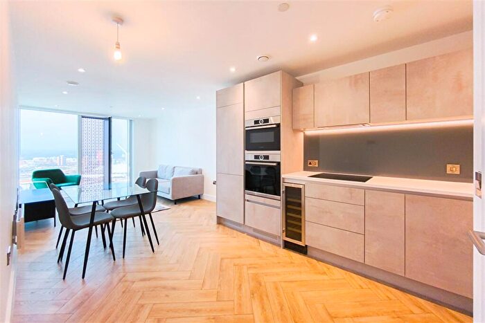 1 Bedroom Apartment To Rent In Elizabeth Tower, M15