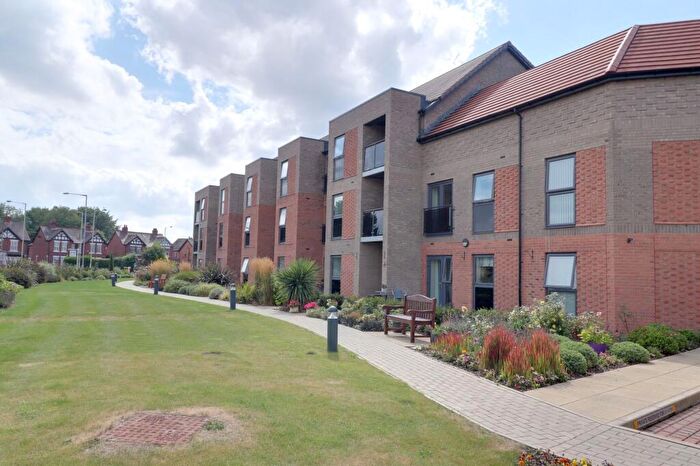 1 Bedroom Flat For Sale In Kingsway, Stafford, ST16