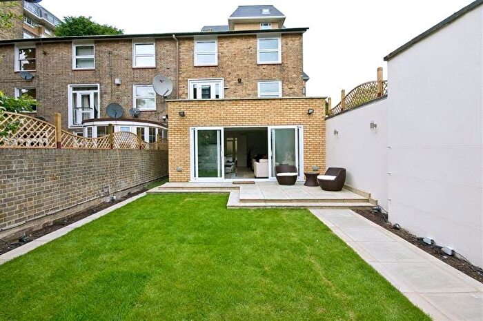 5 Bedroom Semi-Detached House To Rent In Court Close, Boydell Court, St John's Wood, NW8