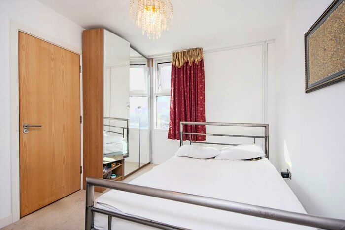 2 Bedroom Flat To Rent In Angel Lane, Stratford, London, E15