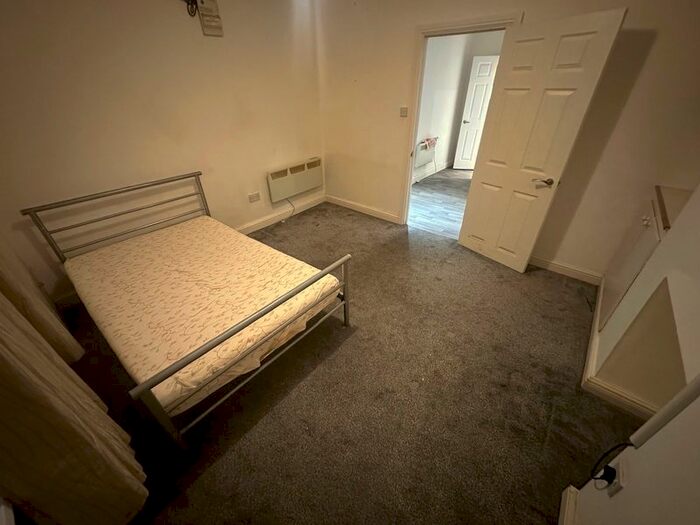 1 Bedroom Studio To Rent In Bertram Street, Roath, Cardiff, CF24