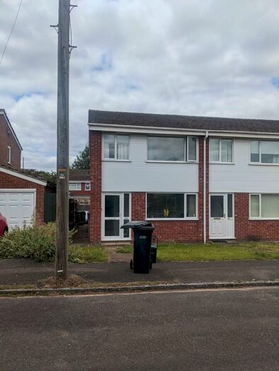 3 Bedroom Terraced House To Rent In Beech Road, Wheatley, OX33