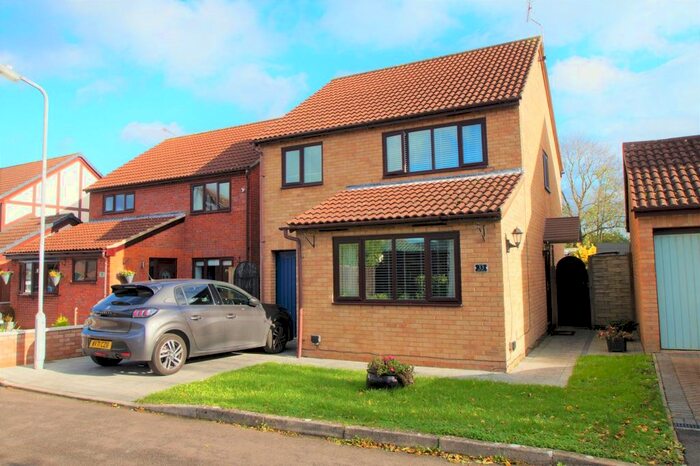 4 Bedroom Detached House For Sale In Grove Road, West Huntspill, Somerset, TA9