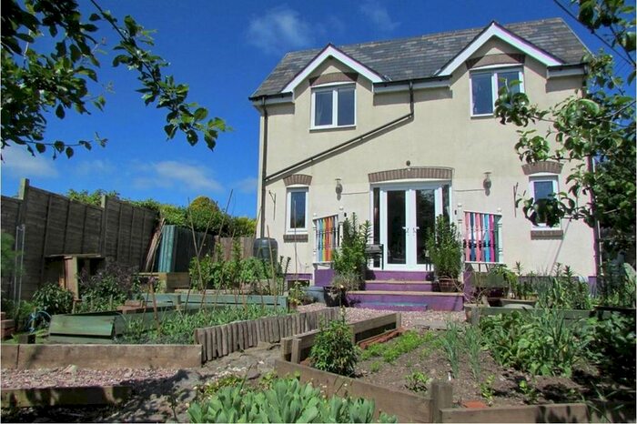 3 Bedroom Detached House For Sale In Capel Iwan, Newcastle Emlyn, Carmarthenshire, Lx, SA38