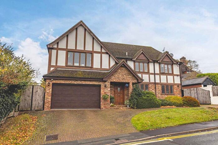 4 Bedroom Detached House For Sale In South Park Crescent, Gerrards Cross, SL9
