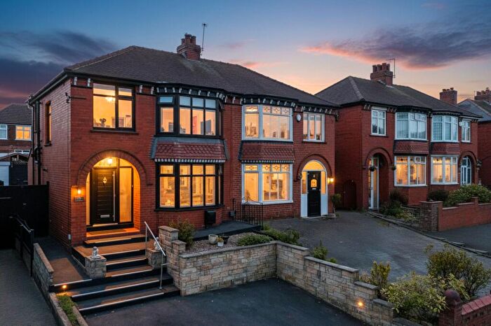 3 Bedroom Semi Detached House For Sale In Dowson Road, Gee Cross, Hyde, SK14