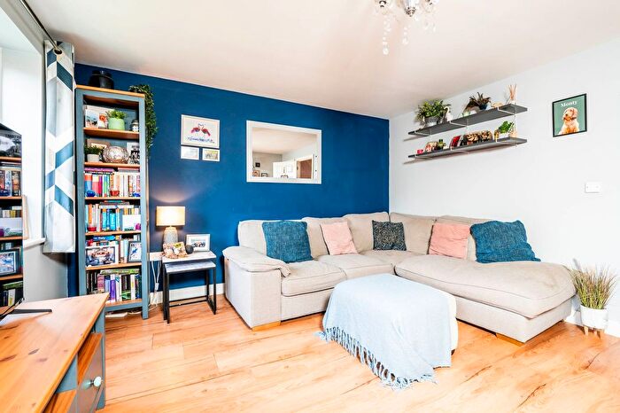 2 Bedroom End Of Terrace House For Sale In Mallard Crescent, Bourton-On-The-Water, GL54