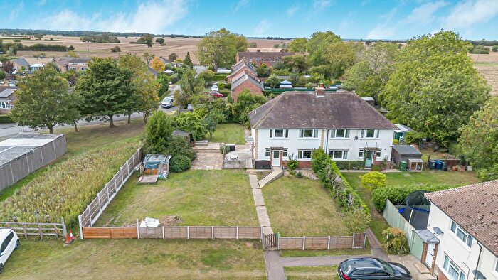 4 Bedroom Semi Detached House For Sale In Oaklands Avenue, Wistow, Cambridgeshire., PE28