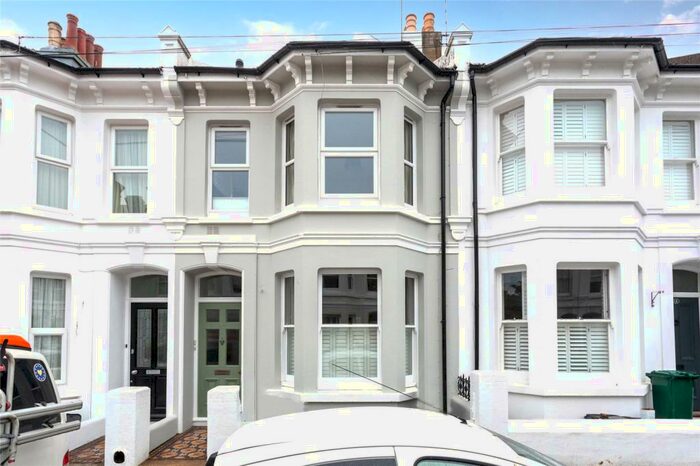 2 Bedroom Apartment To Rent In Exeter Street, Brighton, East Sussex, BN1