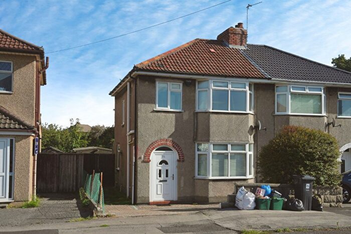 4 Bedroom Semi-Detached House For Sale In Wades Road, Filton, Bristol, BS34