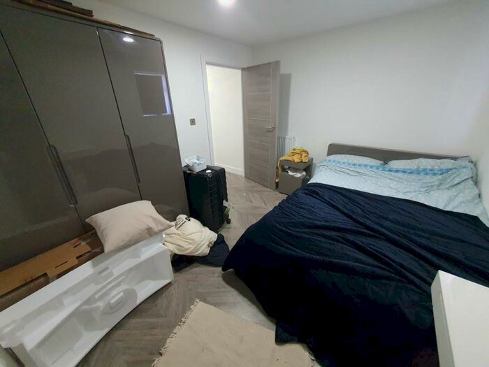 2 Bedroom House To Rent In Maindy Road, Cathays, CF24