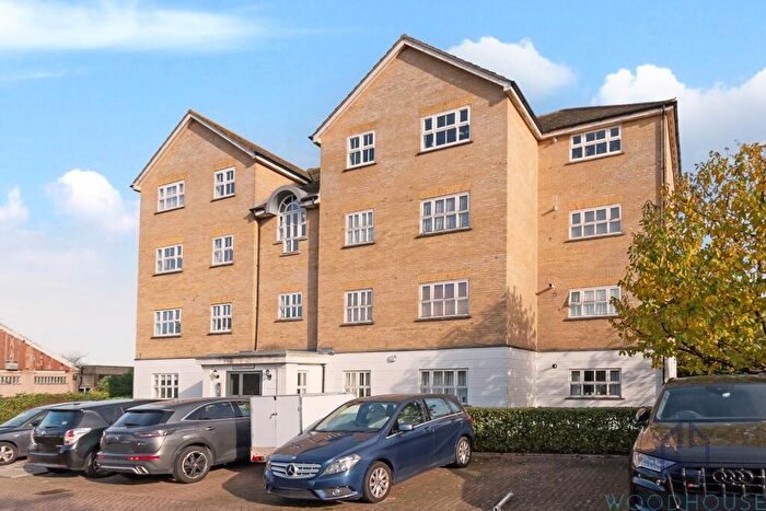 2 Bedroom Flat To Rent In Carlisle Place, London, N11