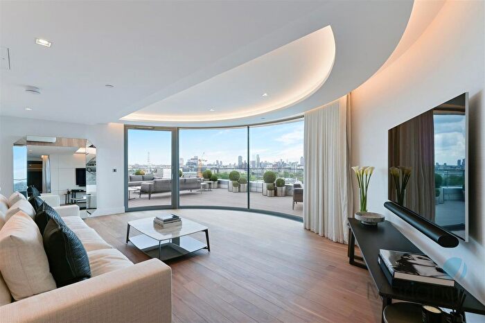 4 Bedroom Flat To Rent In The Corniche, Albert Embankment, London, SE1