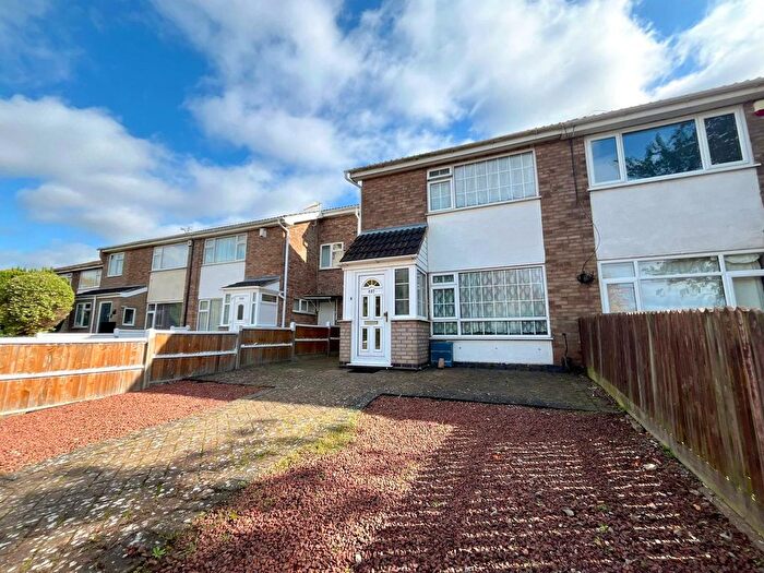 2 Bedroom Semi-detached House To Rent In Gleneagles Avenue, Leicester, LE4