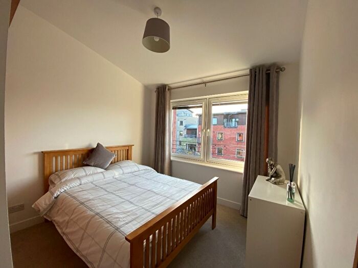 2 Bedroom Flat To Rent In Meggetland View, Craiglockhart, Edinburgh, EH14