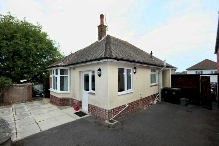 2 Bedroom Bungalow To Rent In Goldcroft Avenue, Weymouth, DT4