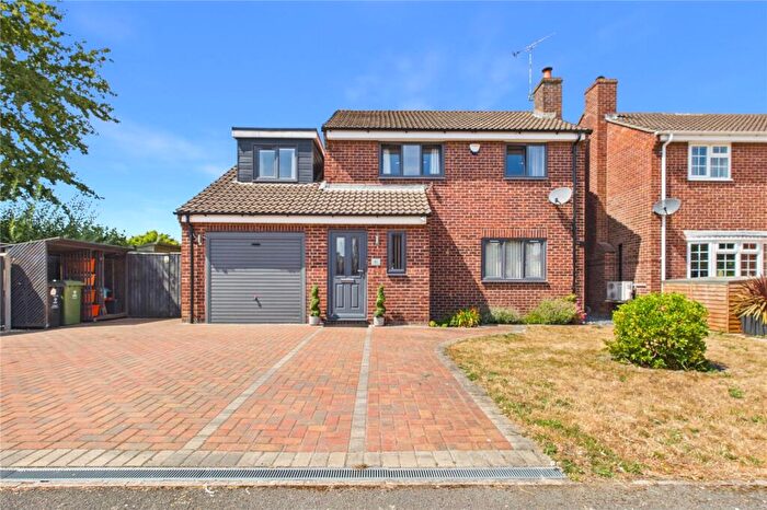4 Bedroom Detached House For Sale In Chamberlain Road, Stratton St. Margaret, Wiltshire, SN3