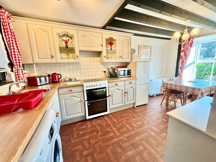 2 Bedroom Semi-Detached House For Sale In Dolwyddelan, LL25