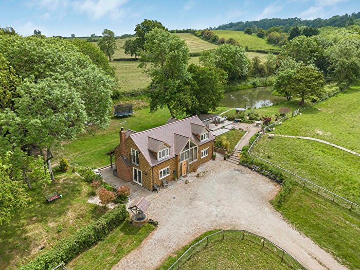 4 Bedroom Detached House For Sale In Arlescote, Banbury, Warwickshire, OX17